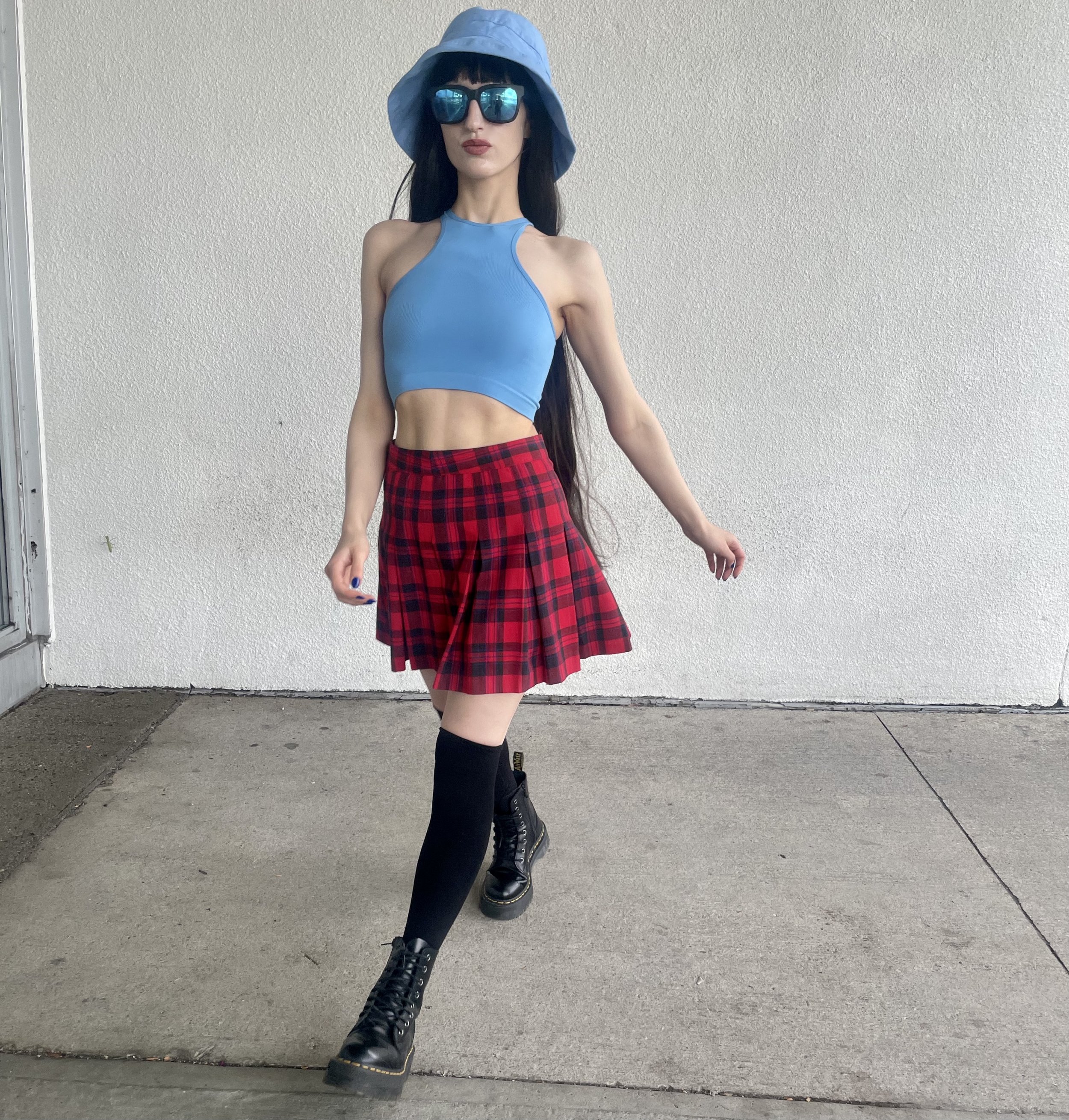 Plaid crop top outfit hot sale